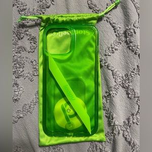 iPhone 12/13 Pro Max Loopy Case